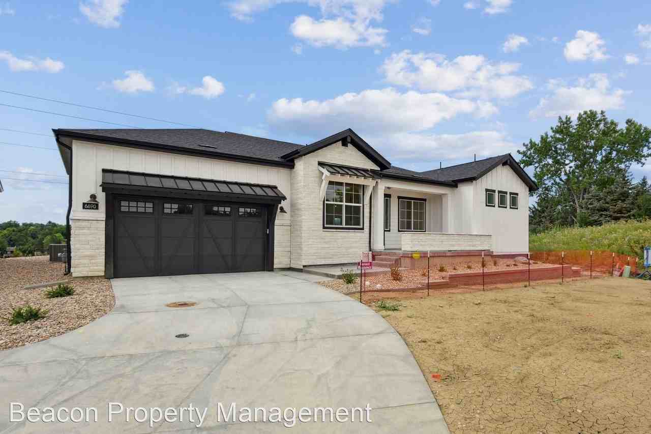 6690 S Lewis Way - Photo 3 of 30