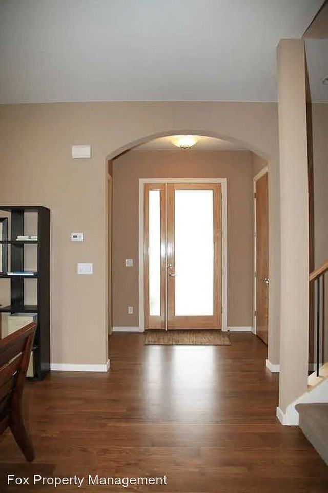 4162 Westcliffe Ct - Photo 3 of 18