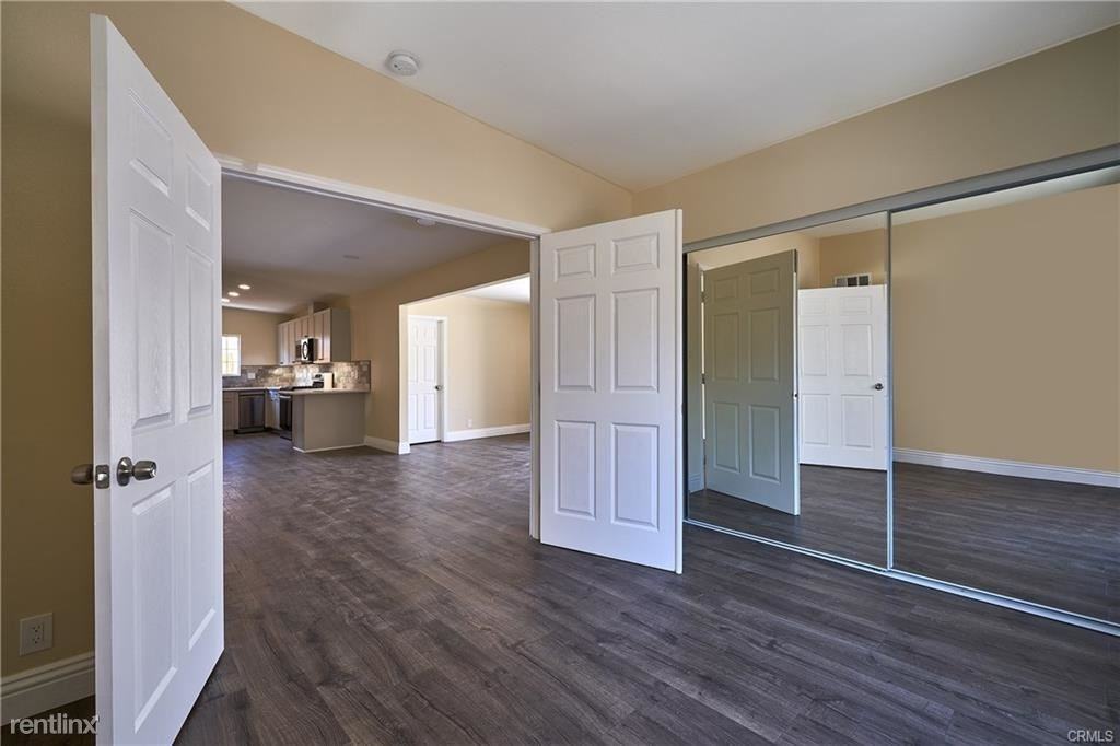 51311 Avenida Velasco - Photo 3 of 10