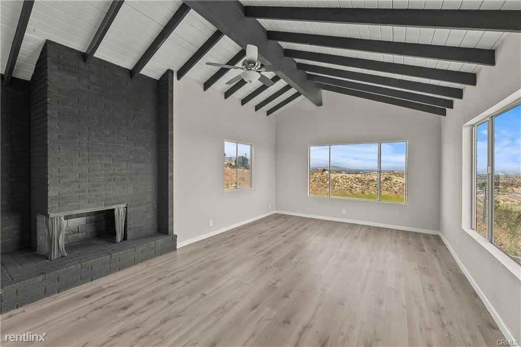 35433 Alida Ln - Photo 3 of 10