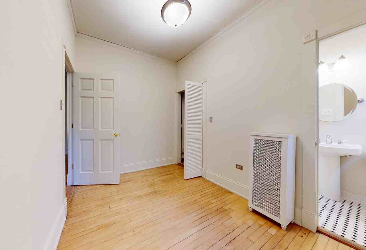 1413-15 E. 57th - Photo 6 of 50