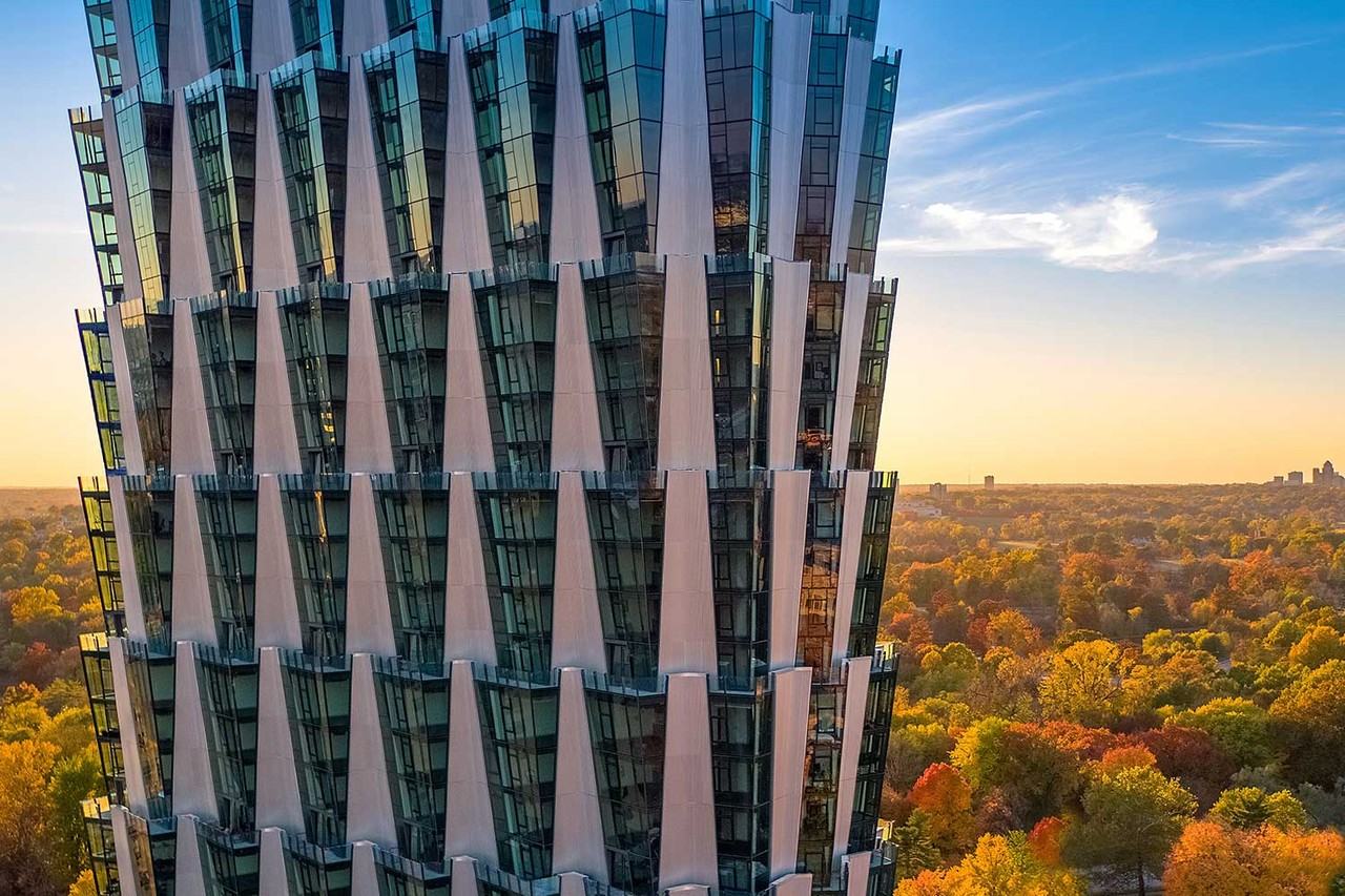 One Hundred Above the Park - Photo 7 of 50