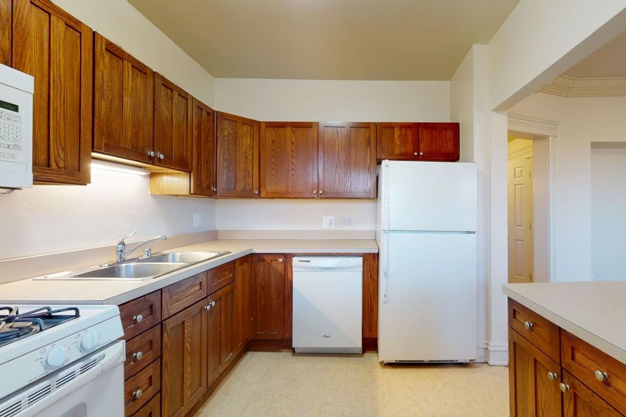 5623 S. Dorchester - Photo 7 of 7