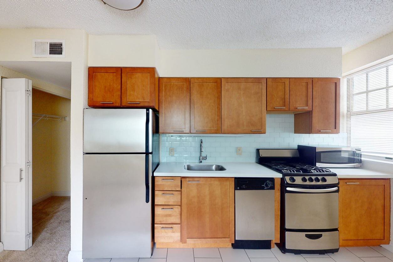 The Duke - Photo 4 of 31