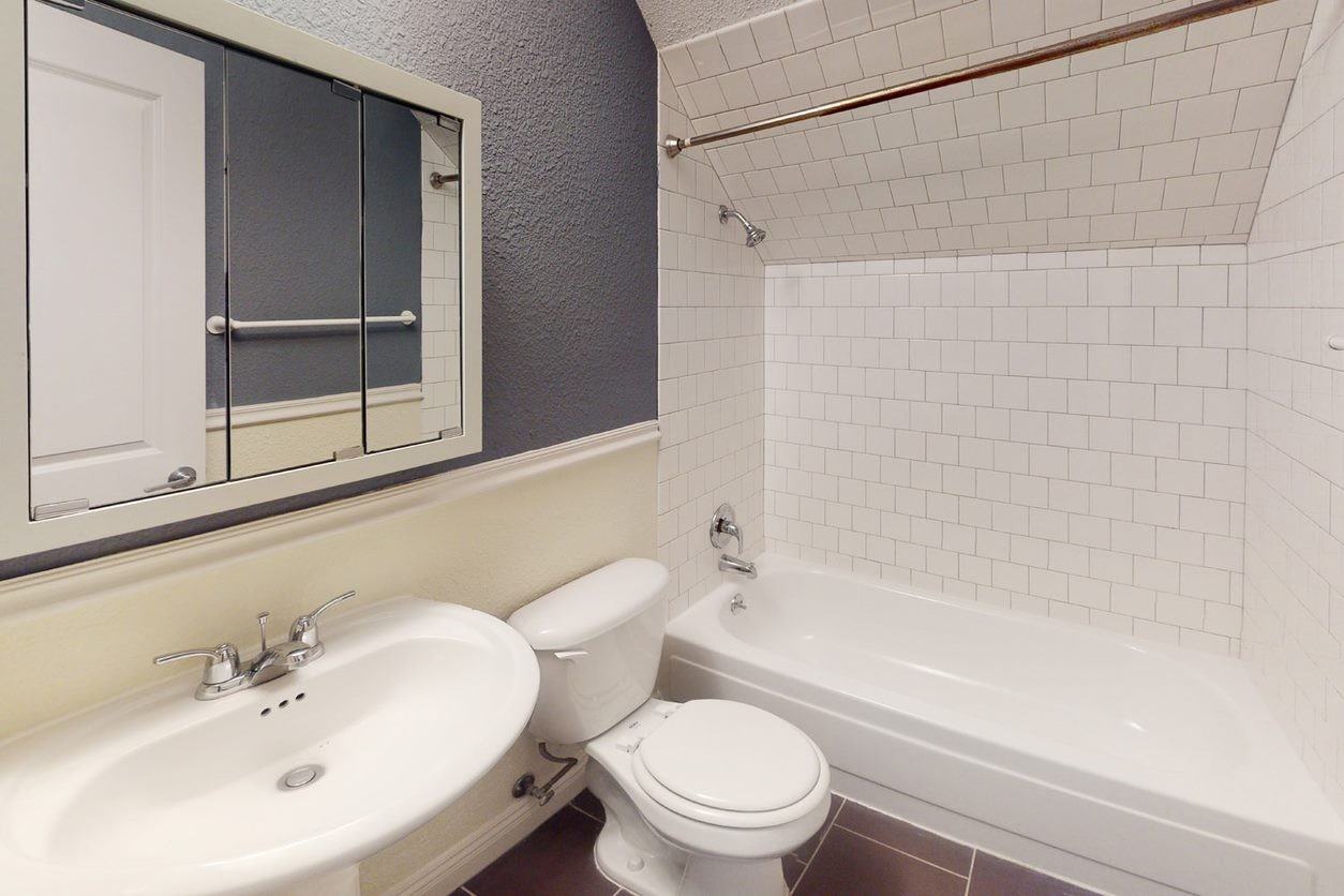 The Duke - Photo 7 of 31