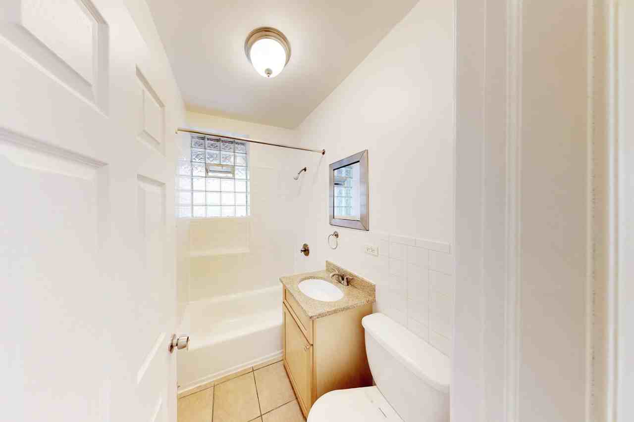 Maple Court - Photo 7 of 50