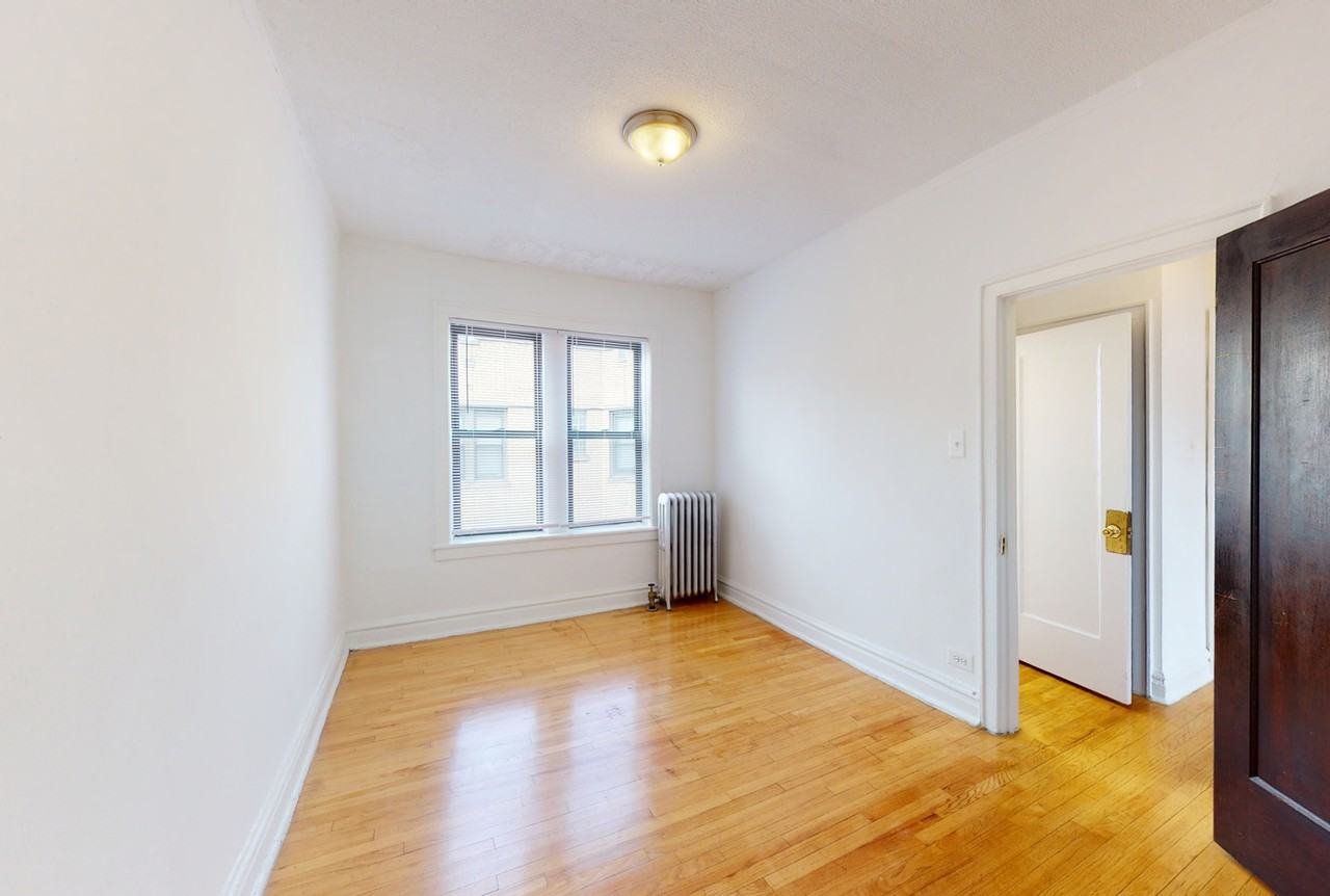 5415 S. Woodlawn Avenue - Photo 6 of 50