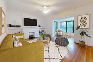 featured image of 5218 S Kimbark Ave