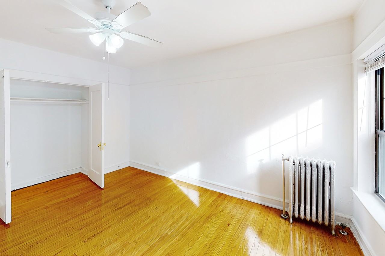 5202-5210 S. Cornell Avenue - Photo 6 of 45