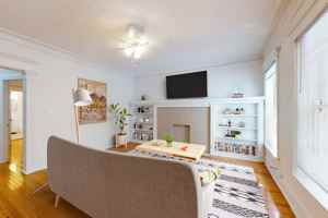 featured image of 5335 S Woodlawn Ave