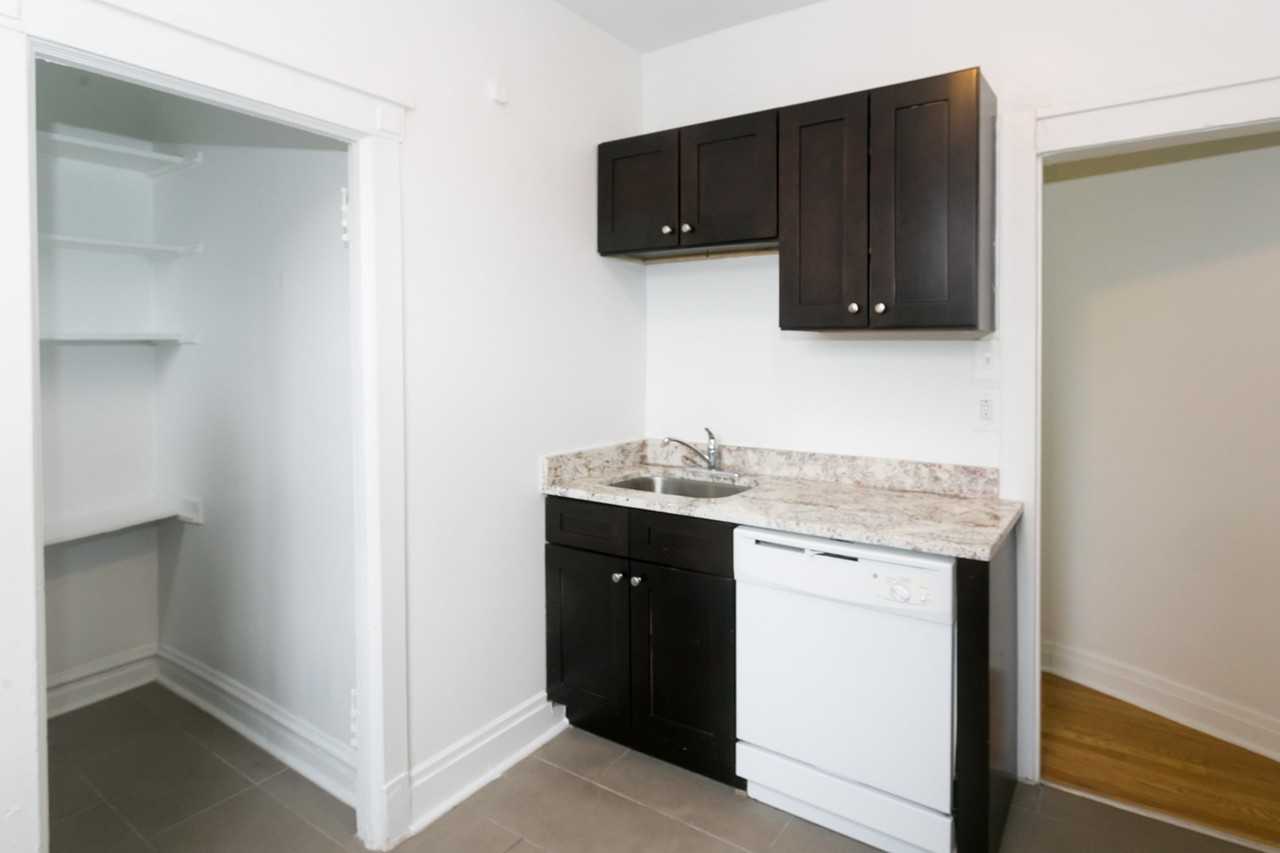 5411-5421 S. Ellis Avenue - Photo 6 of 48