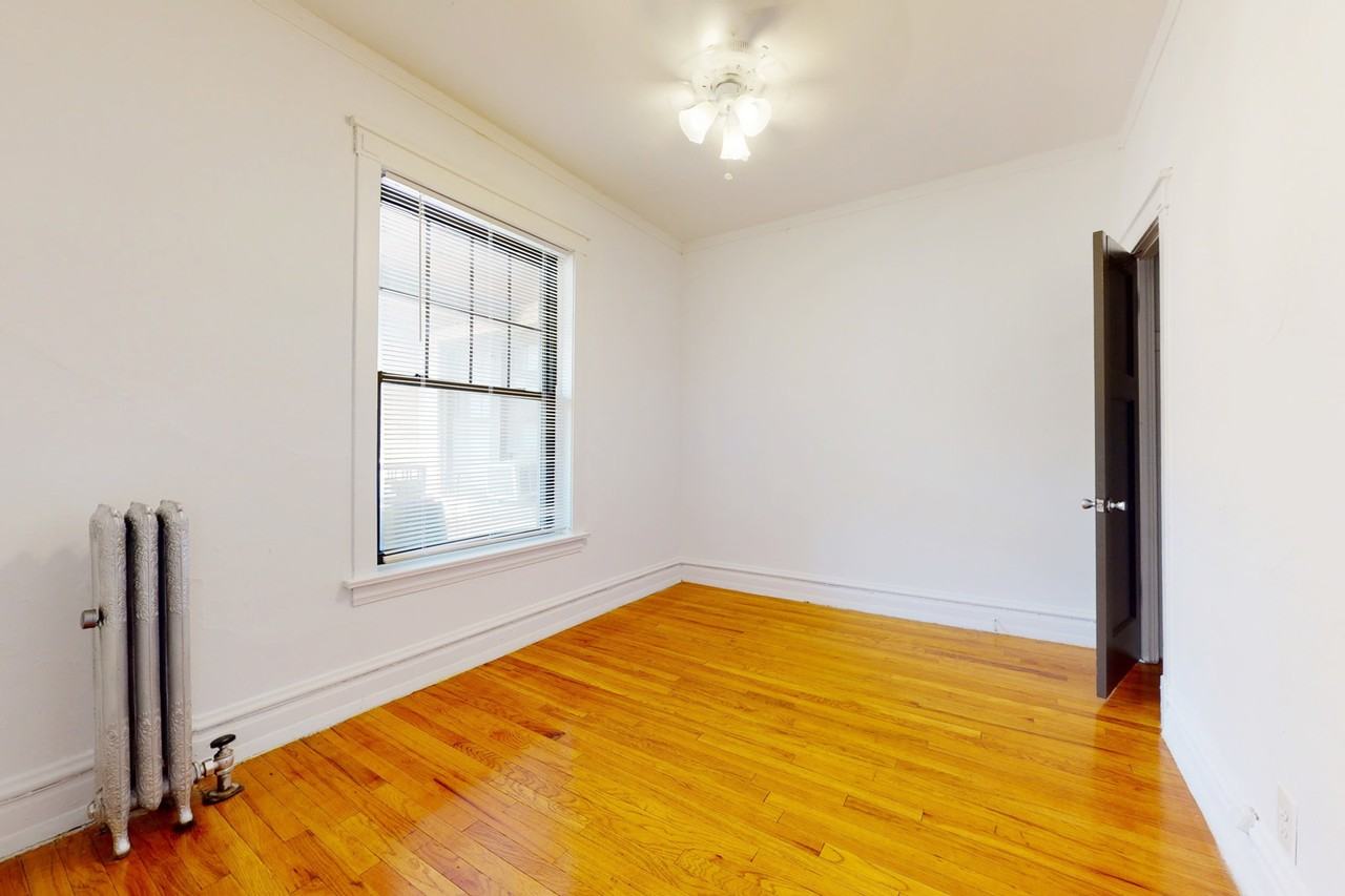 5411-5421 S. Ellis Avenue - Photo 7 of 48