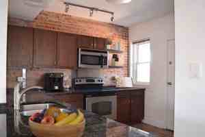 featured image of 3346 Gillham Road