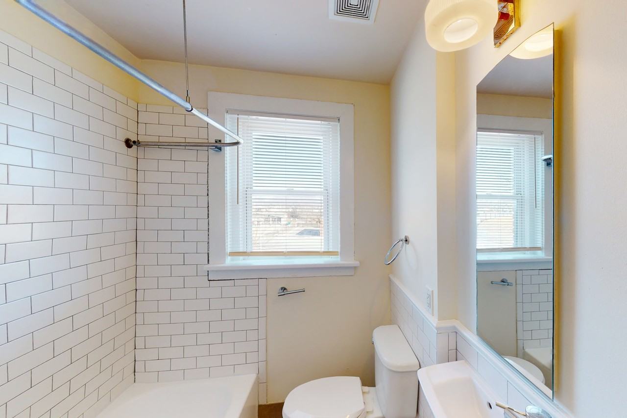 Paradise Flats - Photo 6 of 29