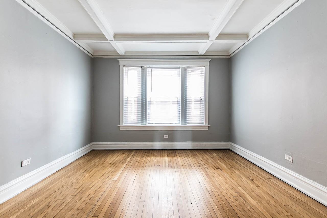 Vandy House - Photo 7 of 50