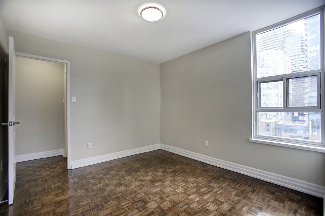 80 Wellesley Street, East - Photo 7 of 12