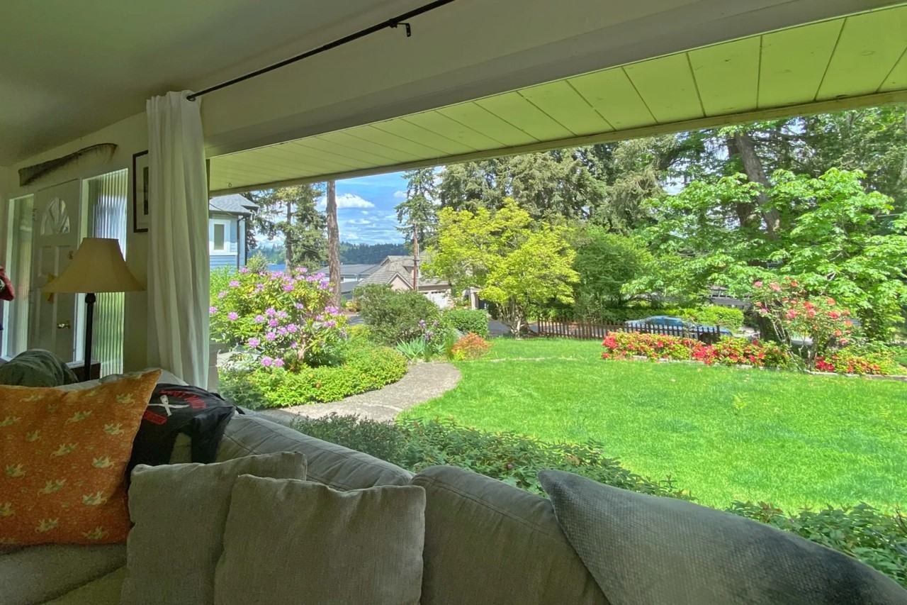 3217 90th Pl Se - Photo 3 of 8