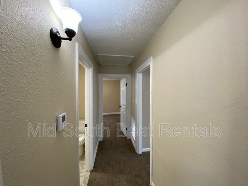 1412 Adams St - Photo 7 of 8