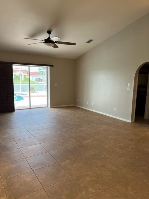 1312 Se 2nd Ter - Photo 6 of 6