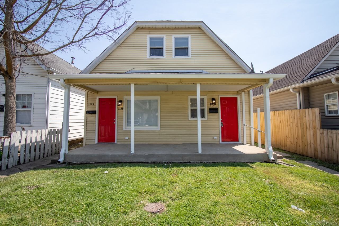 1129 South Sheffield Avenue