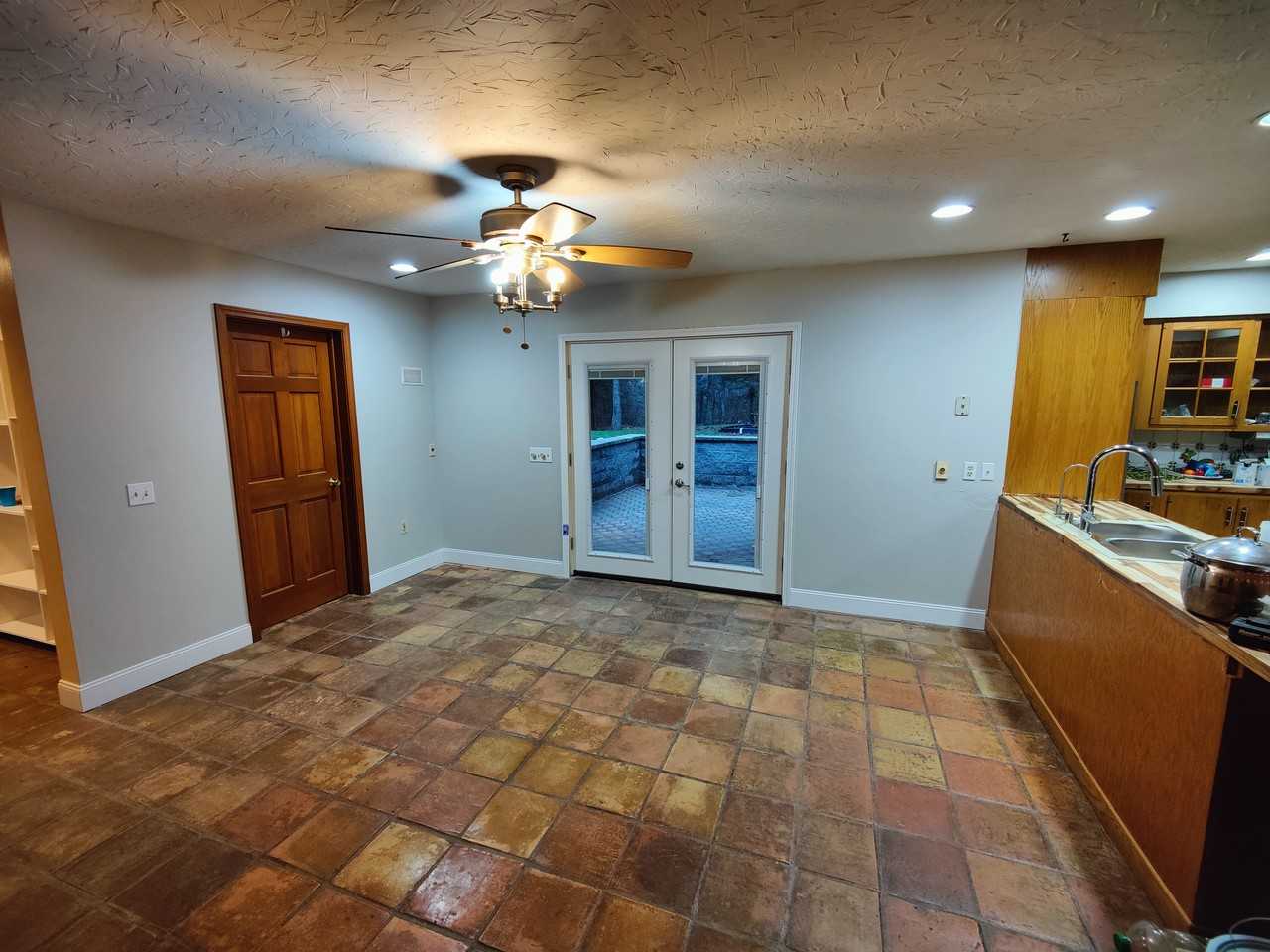 21766 Spruce Cres #NA - Photo 3 of 29