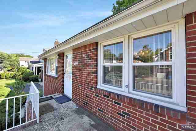232 Warwick Ave #NA - Photo 2 of 20