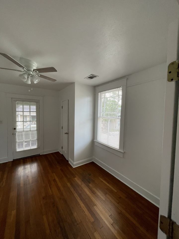 5535 Willow Street - Photo 2 of 15