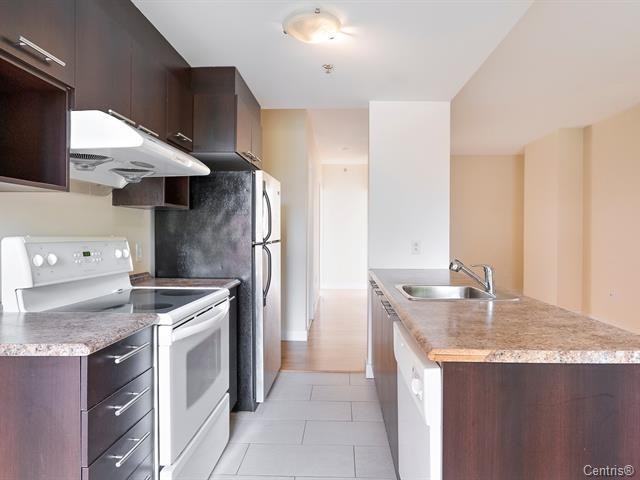 5425 Rue Gerry-Boulet #201 - Photo 3 of 18