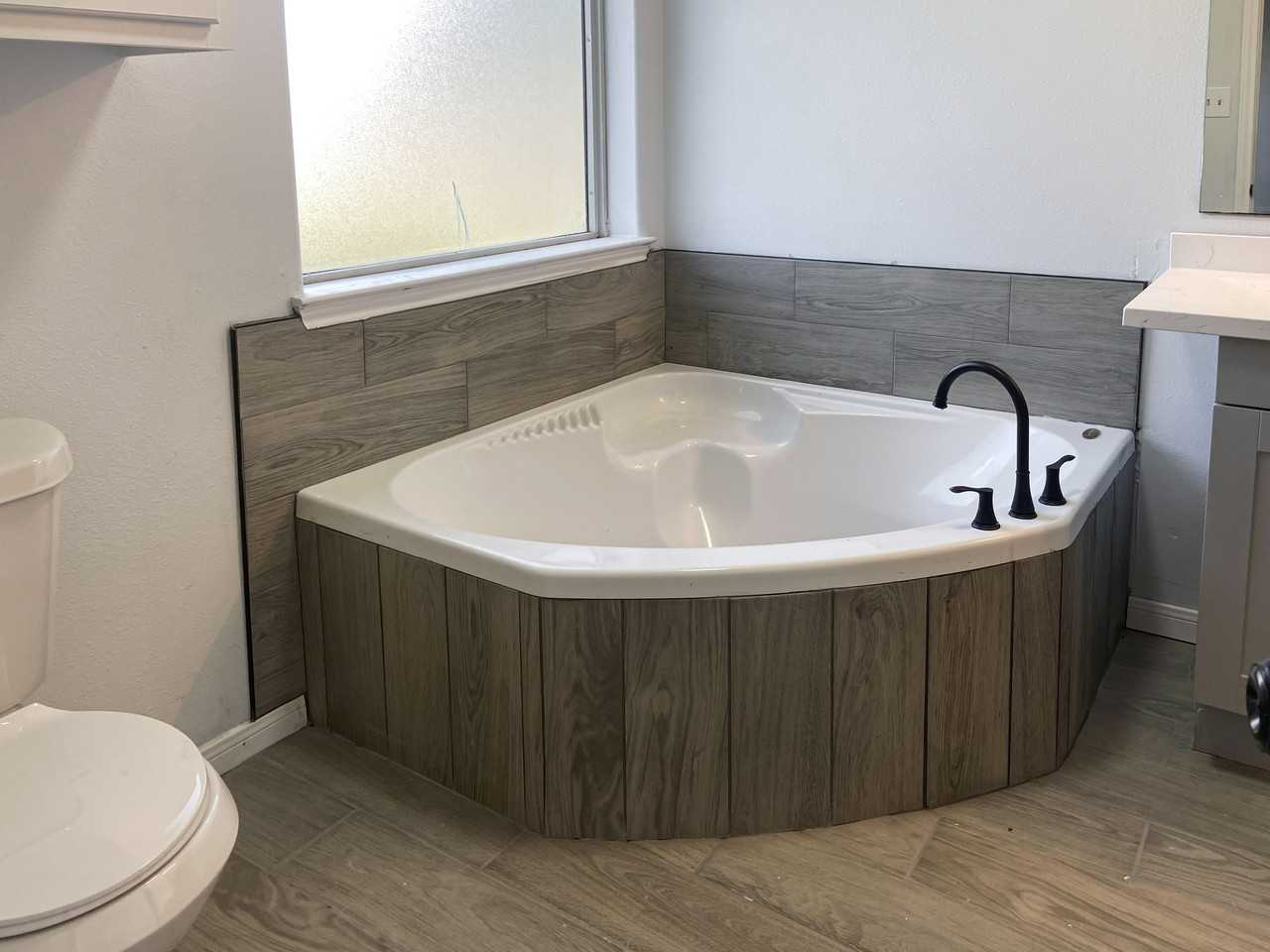 River Fall Court - Photo 7 of 21