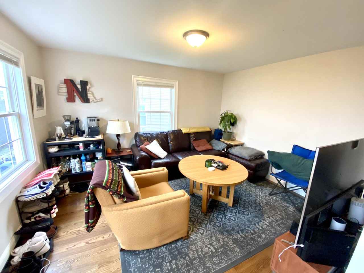 2597 Washington St - Photo 5 of 20