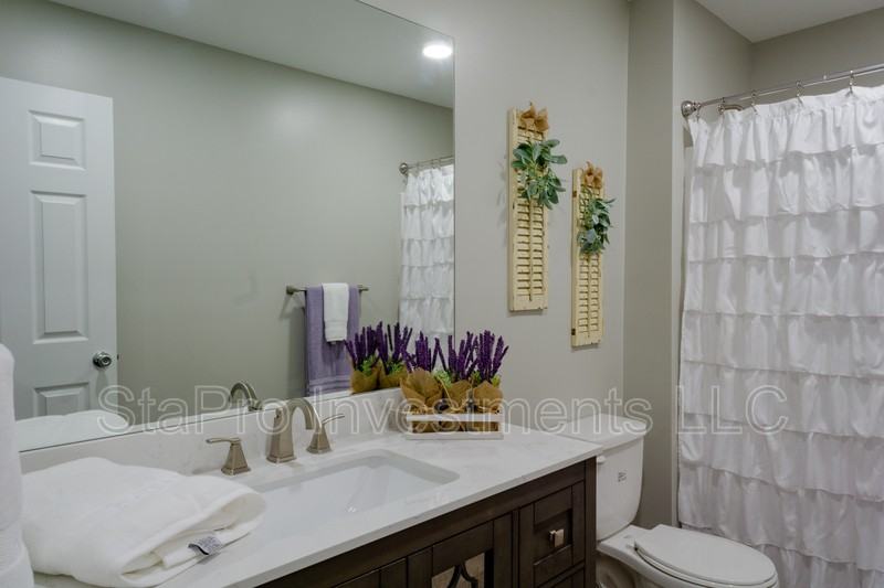 2360 Hamilton Ave #31 - Photo 5 of 12