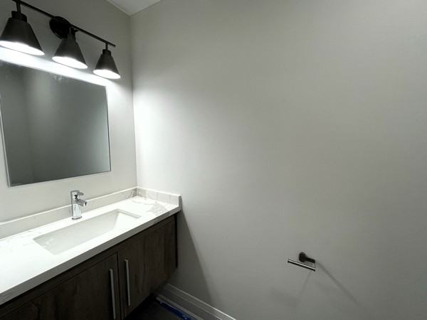 442 Veterans Dr. - Photo 3 of 18