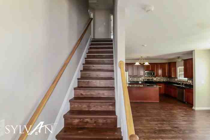 2900 Tait Ter - Photo 3 of 15
