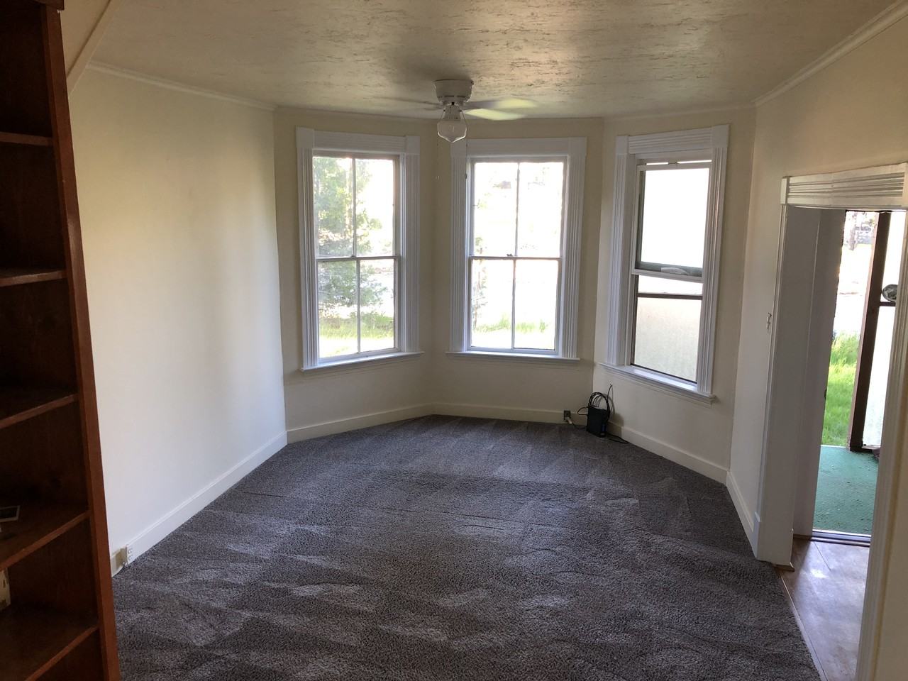 2405 N Old Stage Rd - Photo 2 of 17