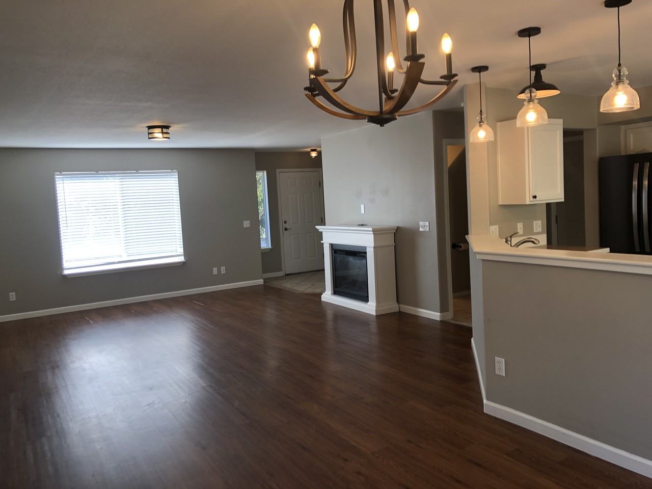 1920 Nw Bella Vista Dr #NA - Photo 3 of 15