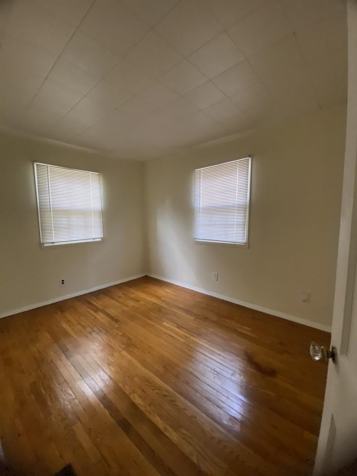 912 S Webber St #1 - Photo 6 of 12