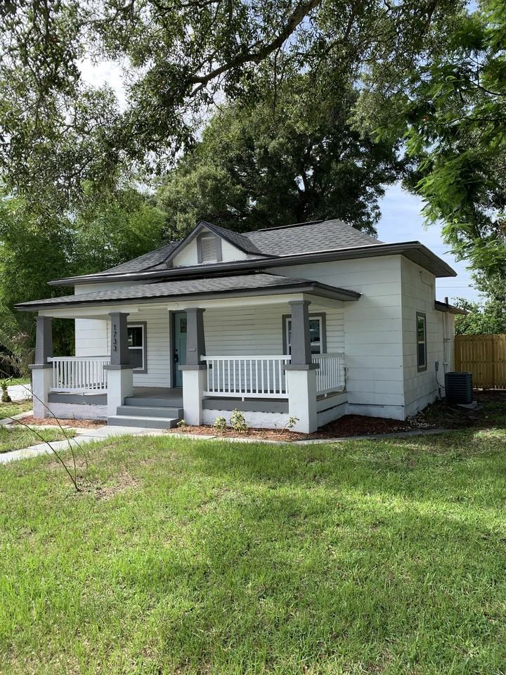 1733 11th Ave N #1 - Photo 3 of 28