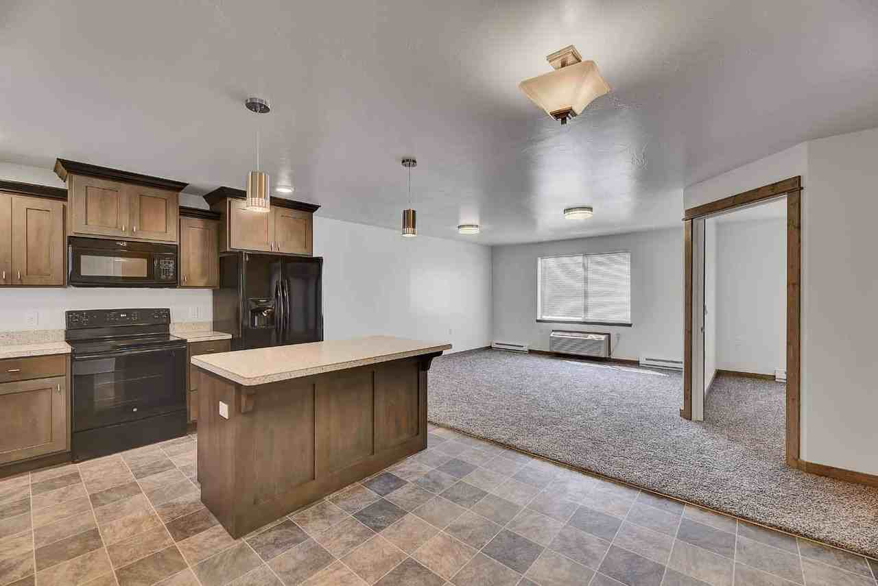 940 Gibbon St #3 - Photo 4 of 15