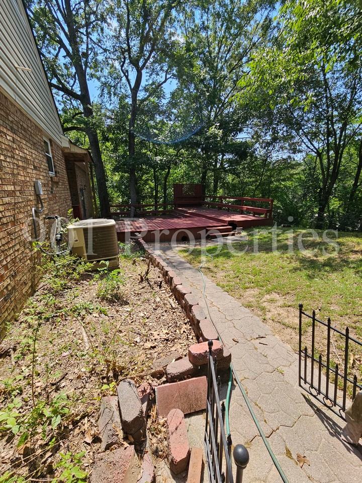 2258 Tidmington Dr #1 - Photo 4 of 35