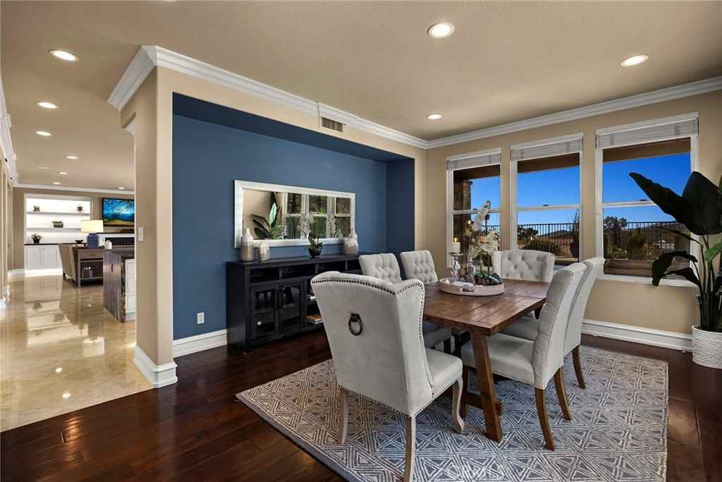1040 S Summer Breeze Ln #1 - Photo 3 of 10