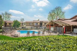 650 Tamarack Ave - Photo 1 of 1