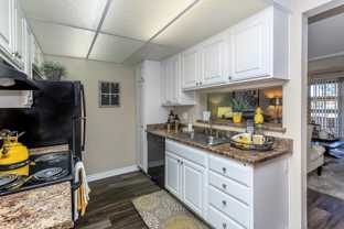 650 Tamarack Ave - Photo 1 of 1