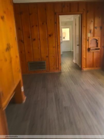 1031 24th Ave N - Photo 2 of 50