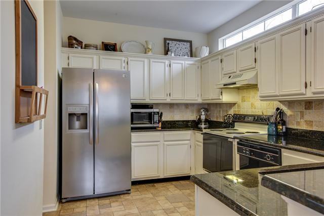 669 Magnolia Ln - Photo 5 of 20