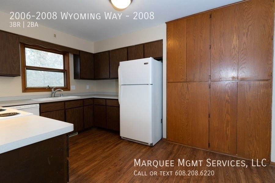 2006 Wyoming Ave #2008 - Photo 3 of 31