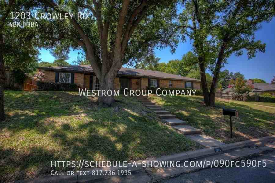 1203 Crowley Rd - Photo 2 of 40