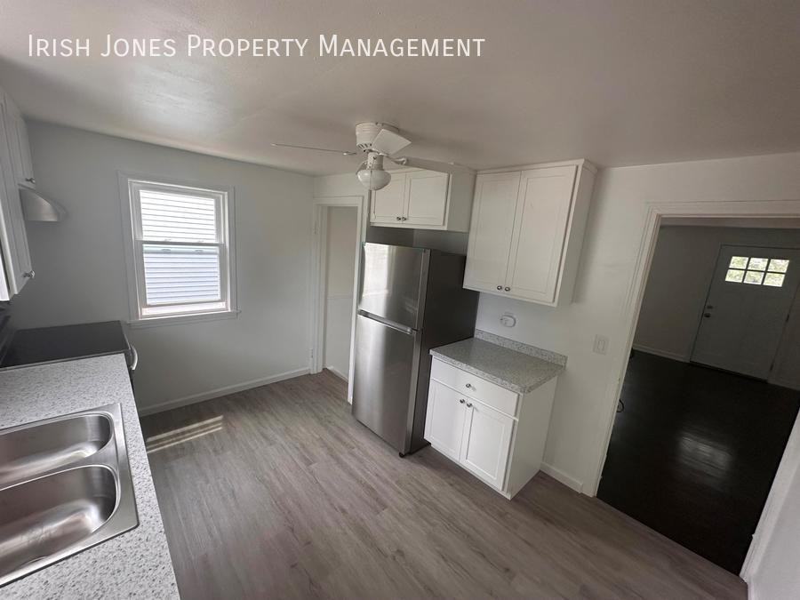 95 S Pontiac St - Photo 2 of 11