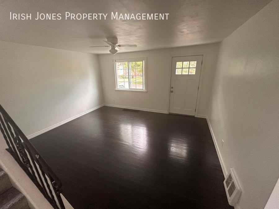 95 S Pontiac St - Photo 3 of 11