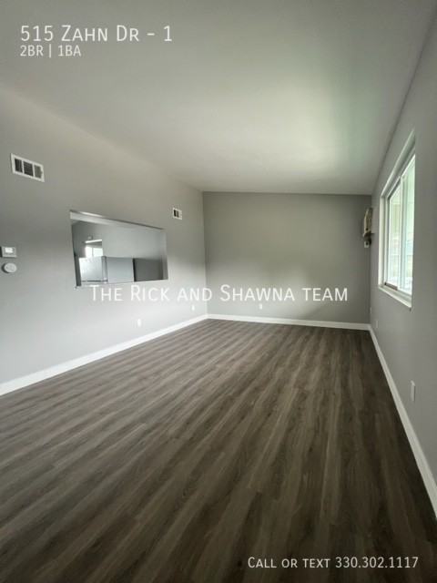 515 Zahn Dr #1 - Photo 2 of 10