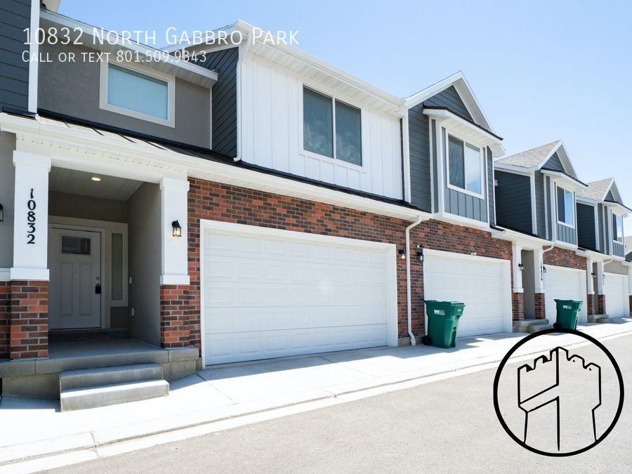 10832 N Gabbro Park - Photo 2 of 33